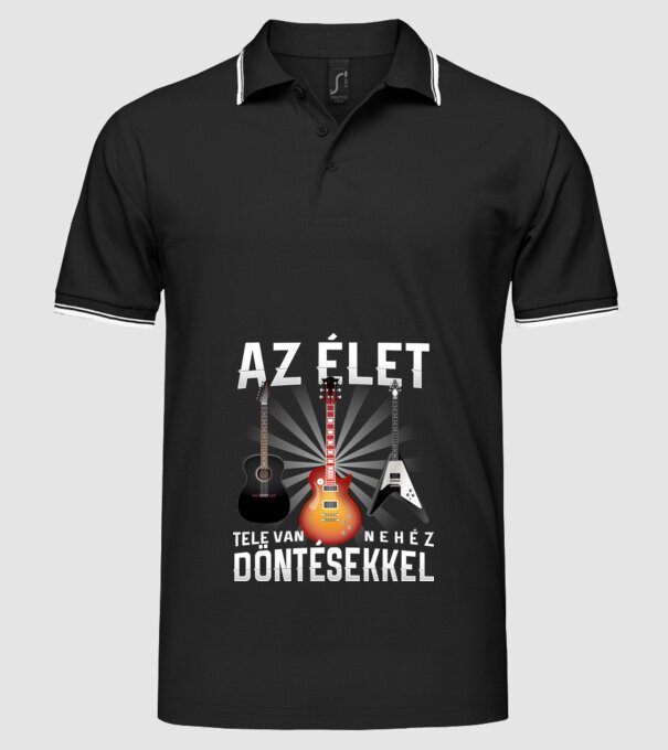  minta fekete pólón