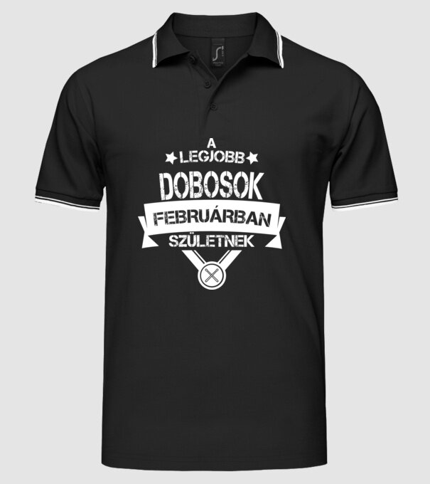  minta fekete pólón