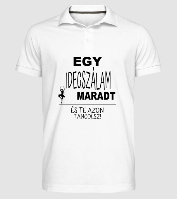  minta fehér pólón
