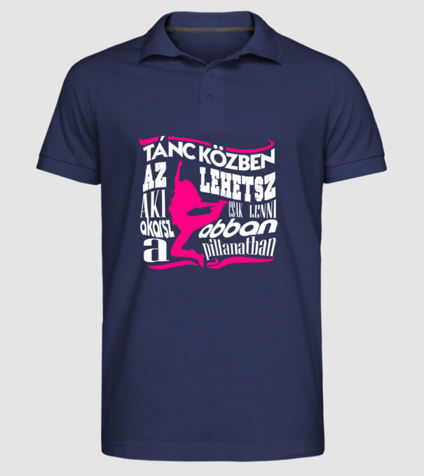  minta sötétkék pólón